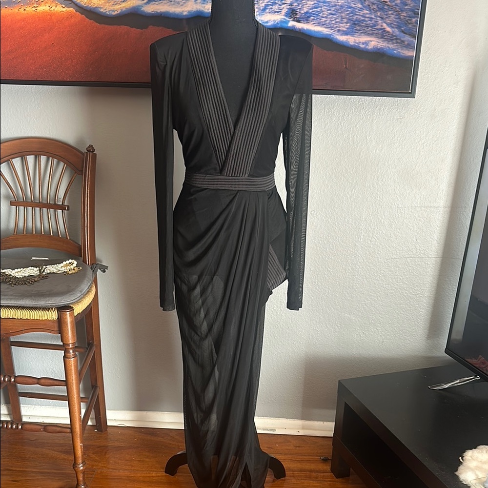 Elegant Black Long Sleeve Dress